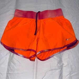 💜Nike athletic shorts